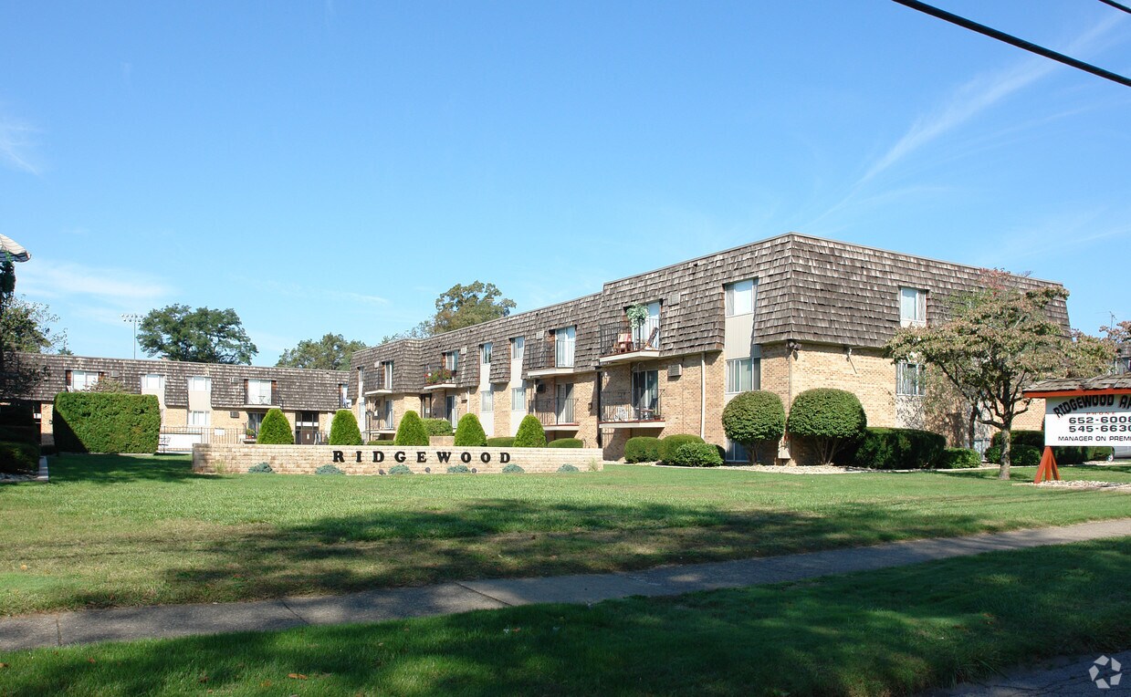 Ridgewood Apartments 36743704 Main St Mineral Ridge, OH Apartments