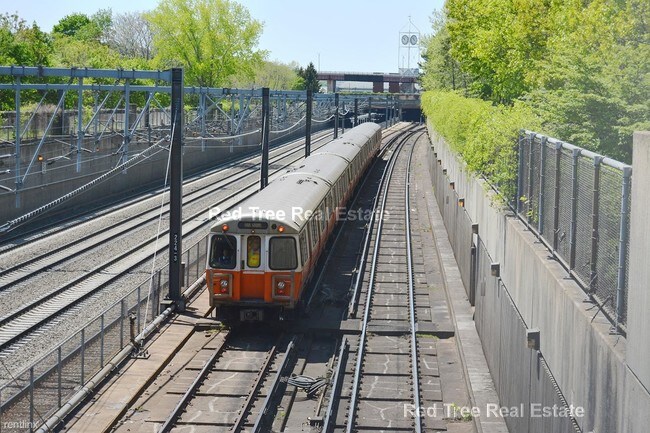 Foto del edificio - 3611 Washington St