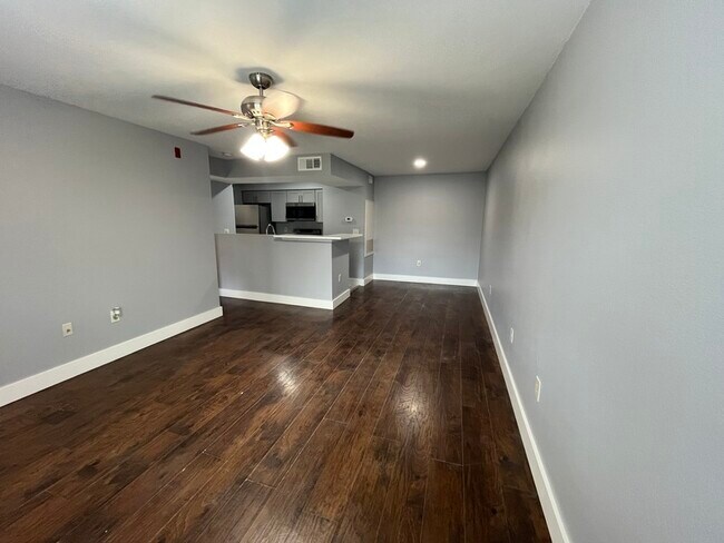 Foto del edificio - 3008 Parkway Blvd