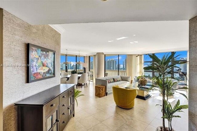 Foto del edificio - 1000 W Island Blvd