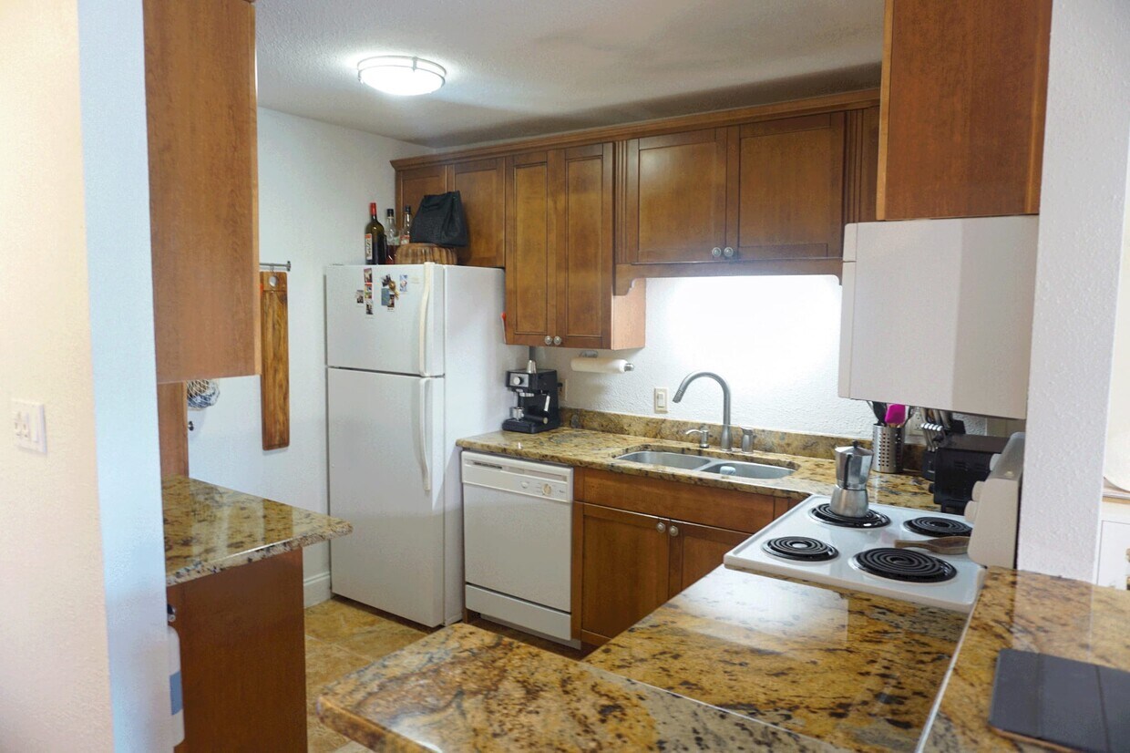 Foto principal - 1100 Delaney Ave