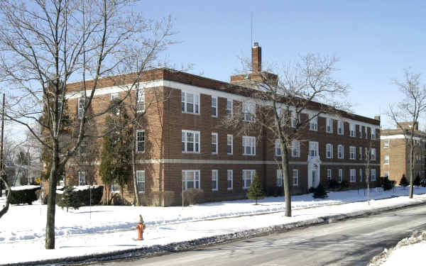 Foto del edificio - Van Aken Court