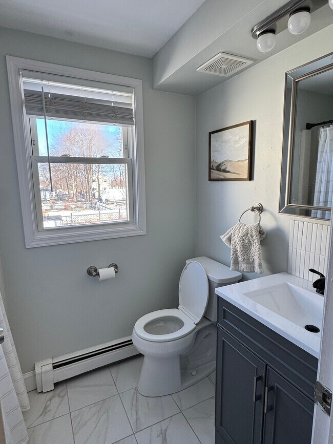 Foto del edificio - 126 Overland St