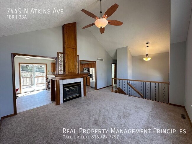 Foto del edificio - 7449 N Atkins Ave