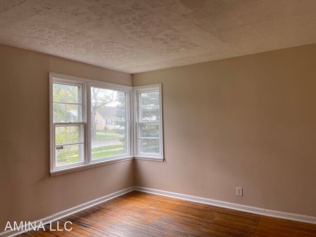 Foto del edificio - 3 br, 1 bath House - 61 Ashwood Dr