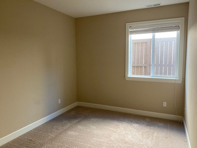 Foto del edificio - Exquisite 5 BD* + Bonus Room 3 BA* Single ...