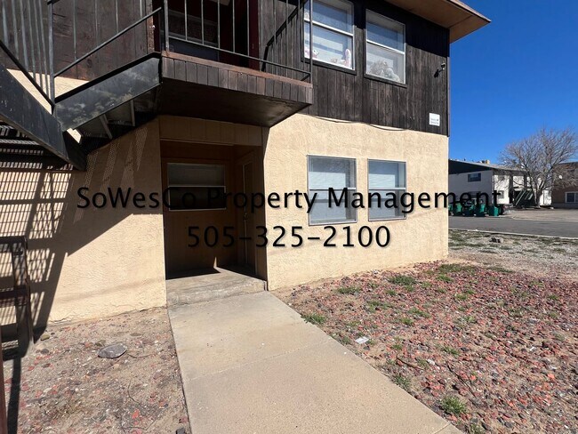 Foto del edificio - 2107 N Tucker Ave