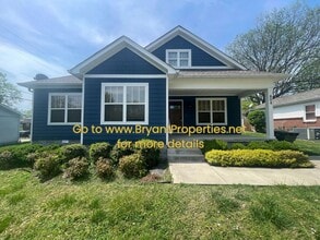 Building Photo - 804 Boles St