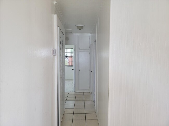 Foto del edificio - 2971 NW 160th St