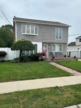 Building Photo - 15 N Crescent Dr