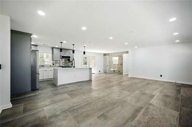 Foto del edificio - 681 Fielding Ln SW