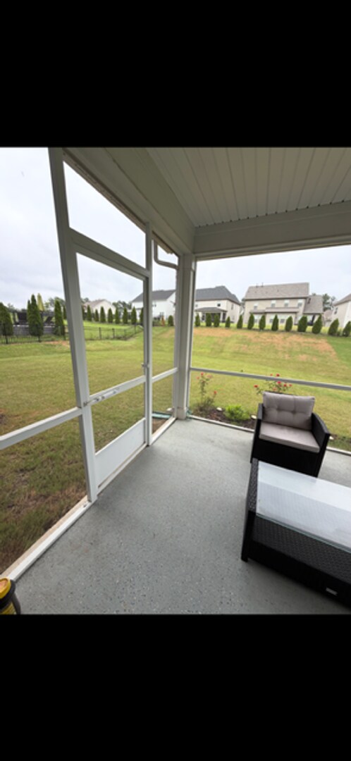 Building Photo - Coming Soon!  5 BR/4BA | Newly Renovated Single Family Home | 1-Car Garage Parking | Fenced backyard