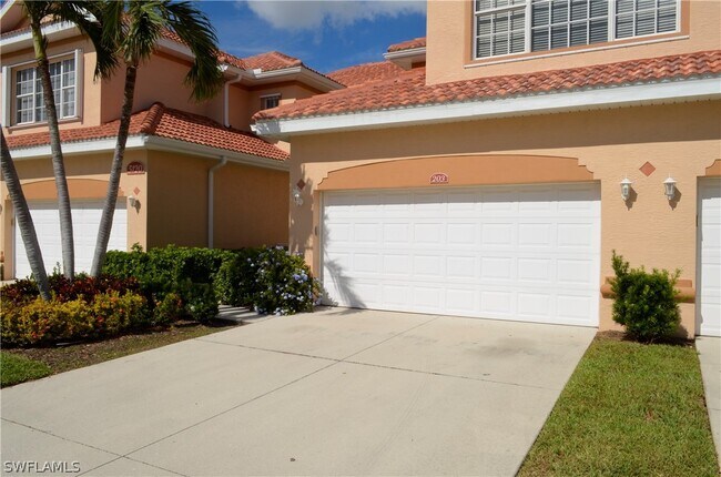 5120 W Hyde Park Ct Unit 203 photo'