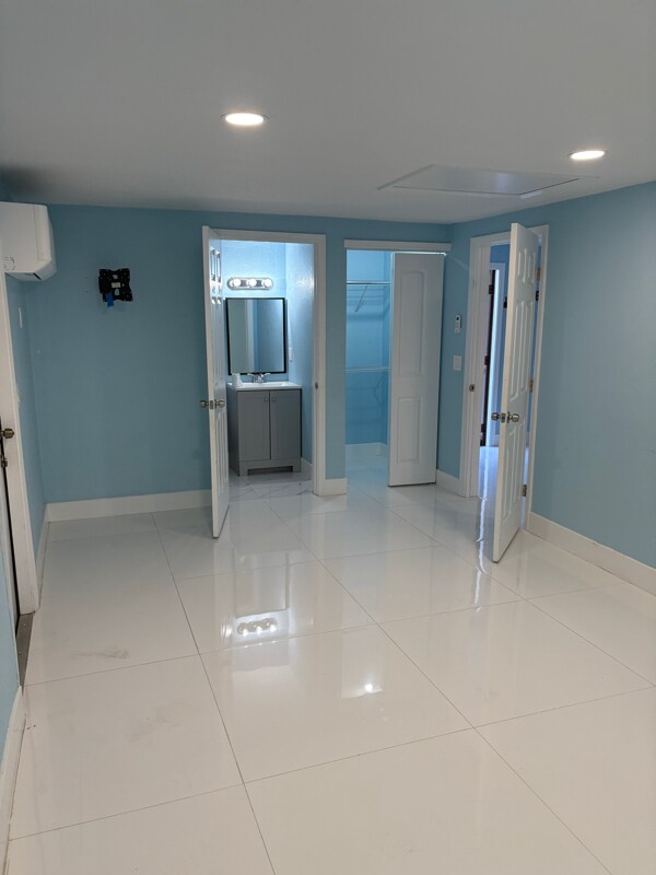 Foto del edificio - 2025 56th Ave