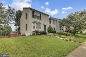 Building Photo - 7113 Latour Ct