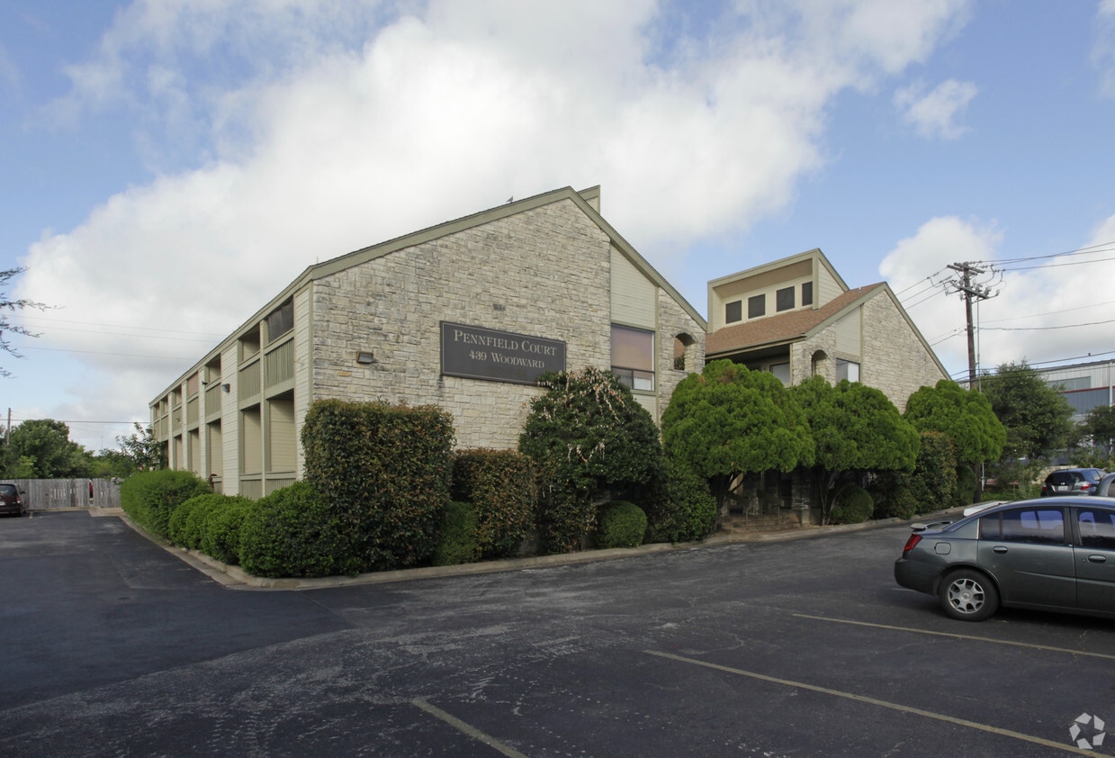 Primary Photo - Pennfield Court