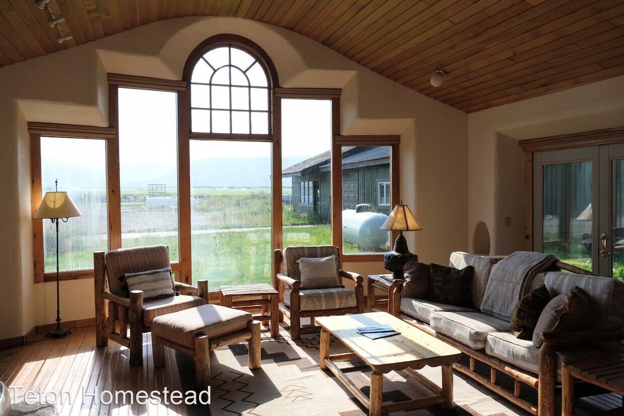 2 br, 1 bath House 2255 North Highway 33 House Rental in Driggs, ID