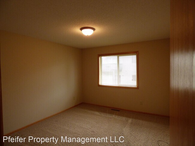 Foto del edificio - 3 br, 2 bath House - 9196 Orchard Lane