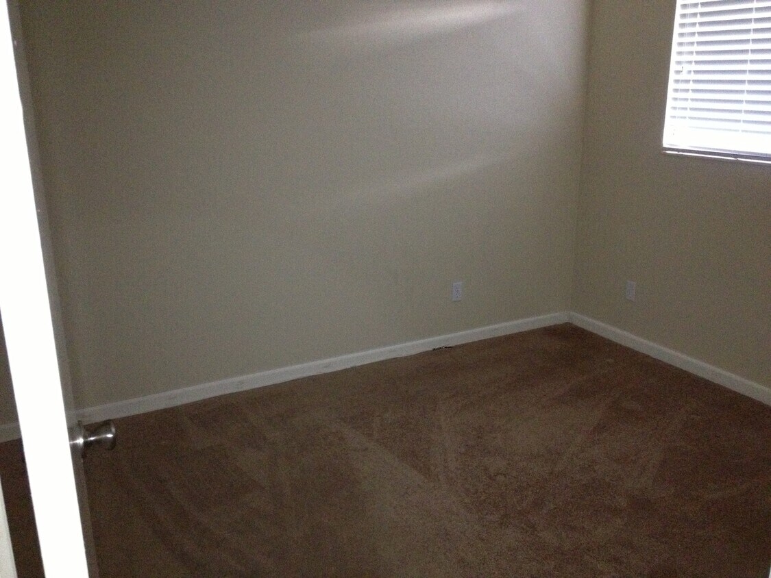 Foto principal - 1222-1224 Carver Rd.