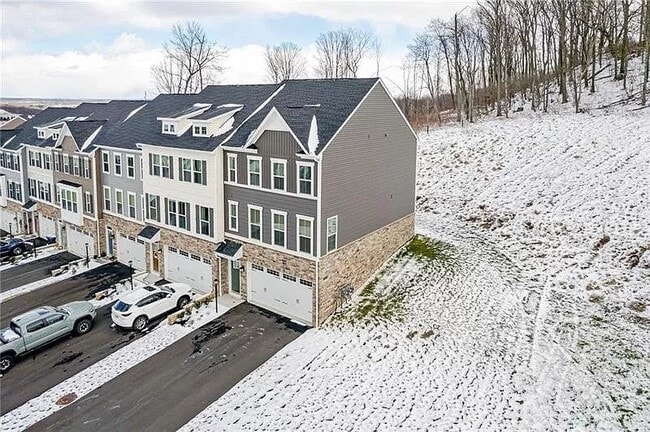 Foto del edificio - 191 Moyer Hill Dr