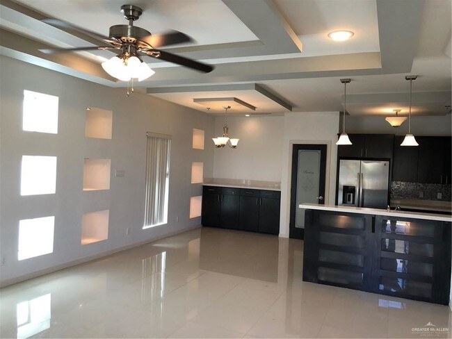 Foto del edificio - 10 W Daffodil Ave