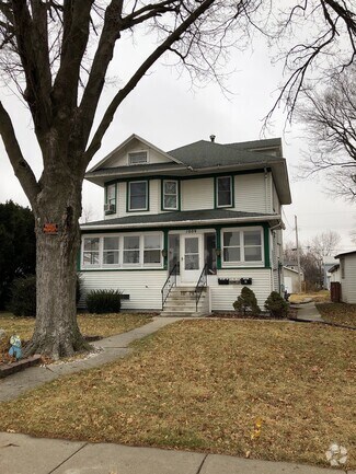 Building Photo - 1009 Spring St