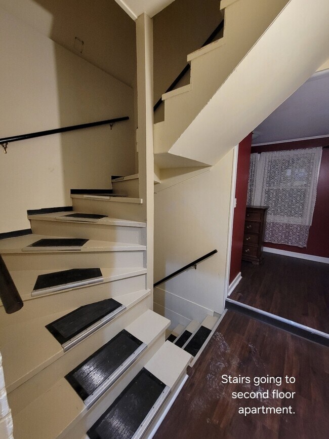 Building Photo - 5448 W Agatite Ave