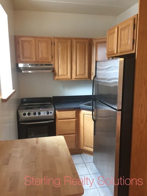 Primary Photo - 2566 12th St