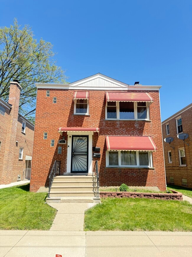 Building Photo - 3313 Jackson St