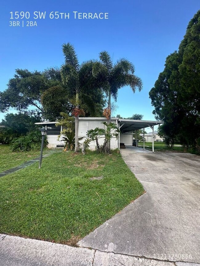 Foto del edificio - 1590 SW 65th Terrace