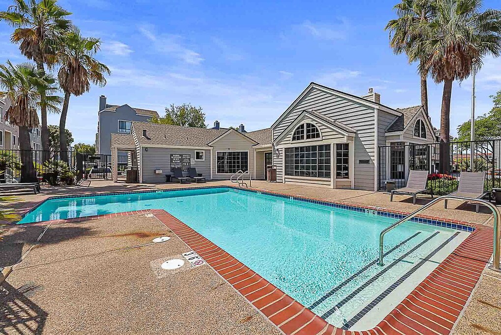 Foto principal - Lakeshore Landing