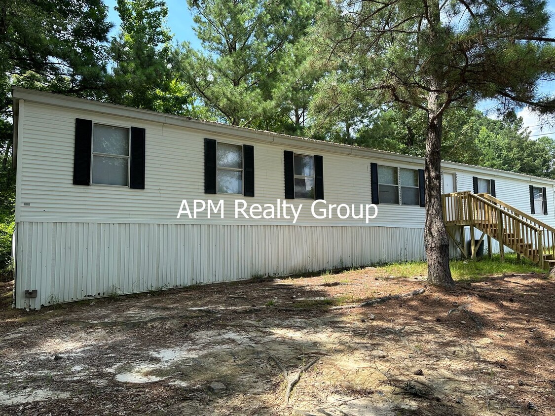 Primary Photo - Totally Renovated 4 Bedroom