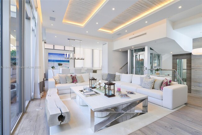 Foto del edificio - 9501 Collins Ave