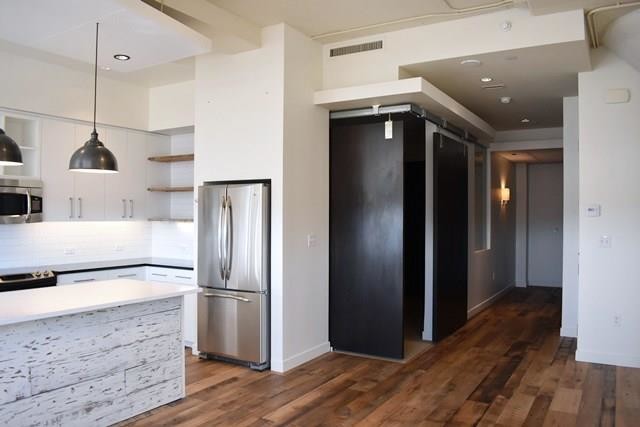 Foto del edificio - 2600 W 7th St