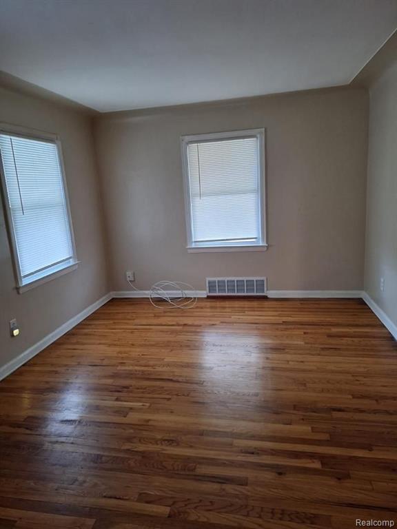 Foto del edificio - 4441 Syracuse St