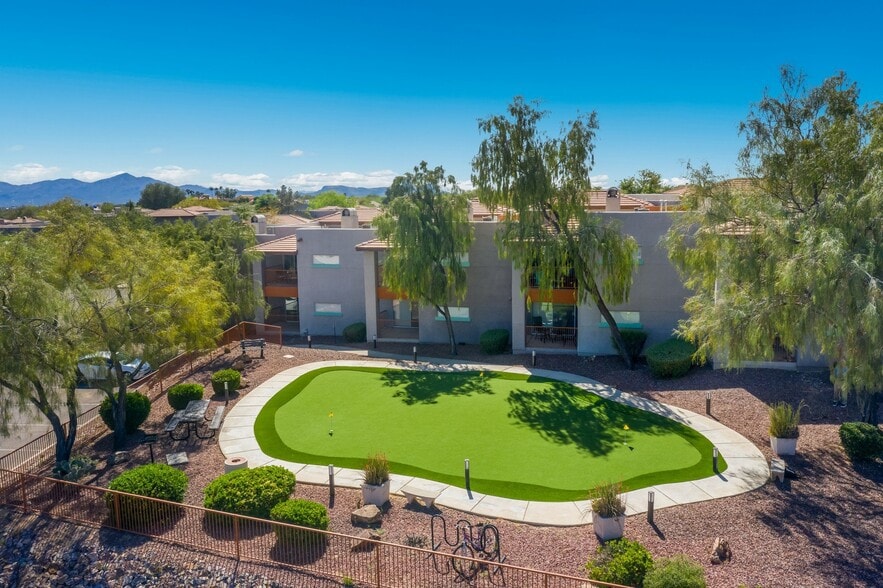 Golf Villas Apartments