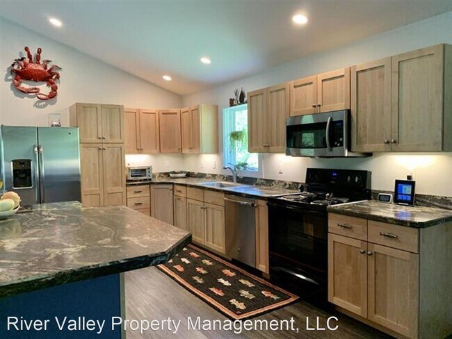 Building Photo - 3 br, 2.5 bath House - 52 O'Donnell Drive