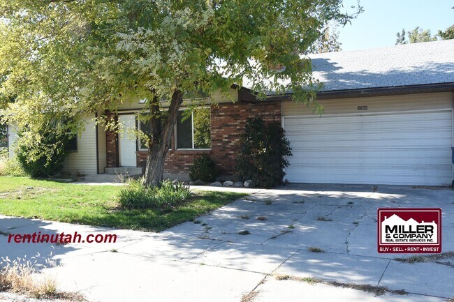 Foto del edificio - Nice Updated Home For Rent!