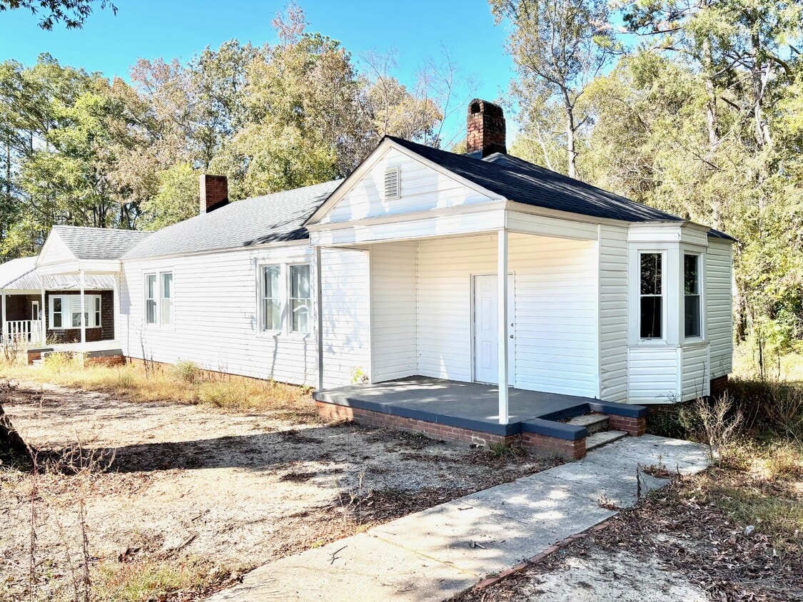 Primary Photo - 900 Milton Rd