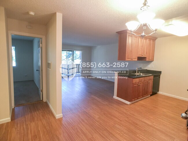 Building Photo - 7323 Starward Dr