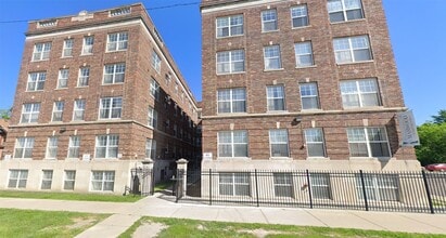 Building Photo - 53 Marston St
