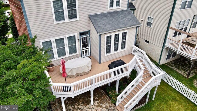 Foto del edificio - 20400 Charter Oak Dr