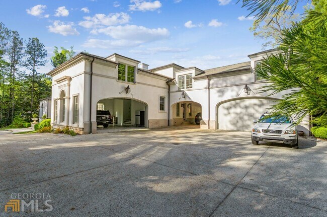 Foto del edificio - 100 Valley Rd NW