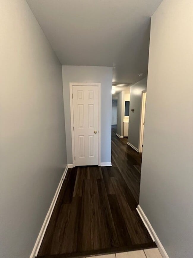 Building Photo - Comfortable and Convenient 3 Bedroom Townhome in Wilmington, NC