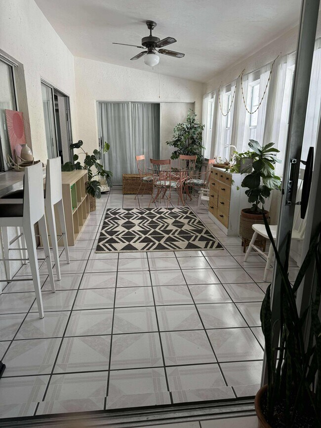 Terraza cubierta - 21312 Wardell Ave