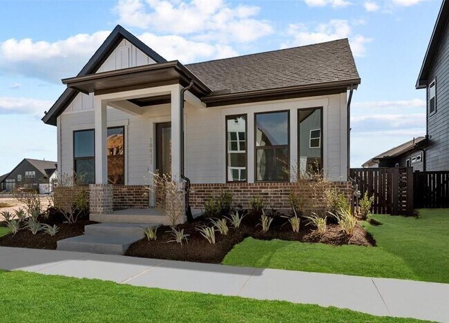 Building Photo - 18411 Vivacious Ln