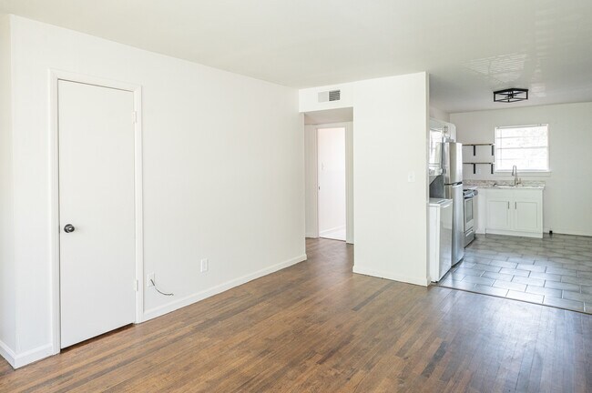 Foto del edificio - 1140 12th St S