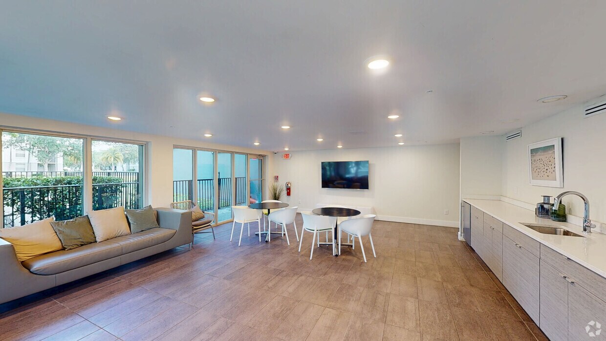 Photo - Nottingham Pine Luxury Apartment Homes - Under New Management