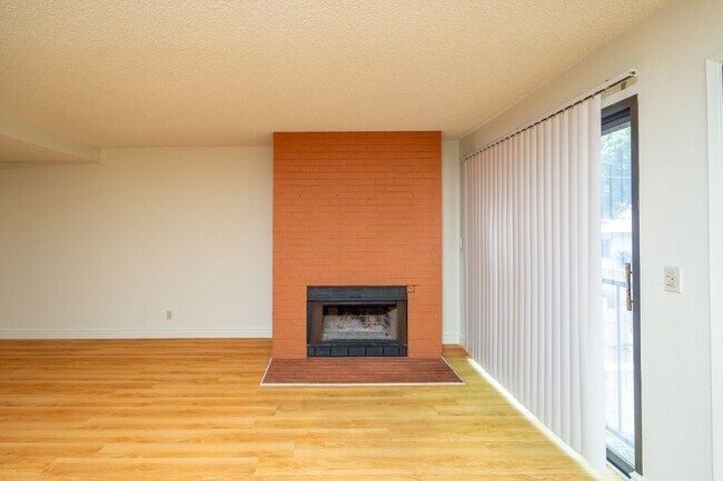 Foto del edificio - 304 S 2nd Ave