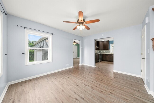 Foto del edificio - 33351 N Park St